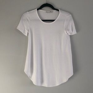 Aritzia Wilfred Free White T-Shirt